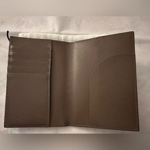 Fendi passport case 2025